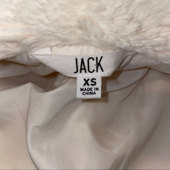 Jack by BB Dakota Cordova Faux Fur Vest - Picture 5 of 7